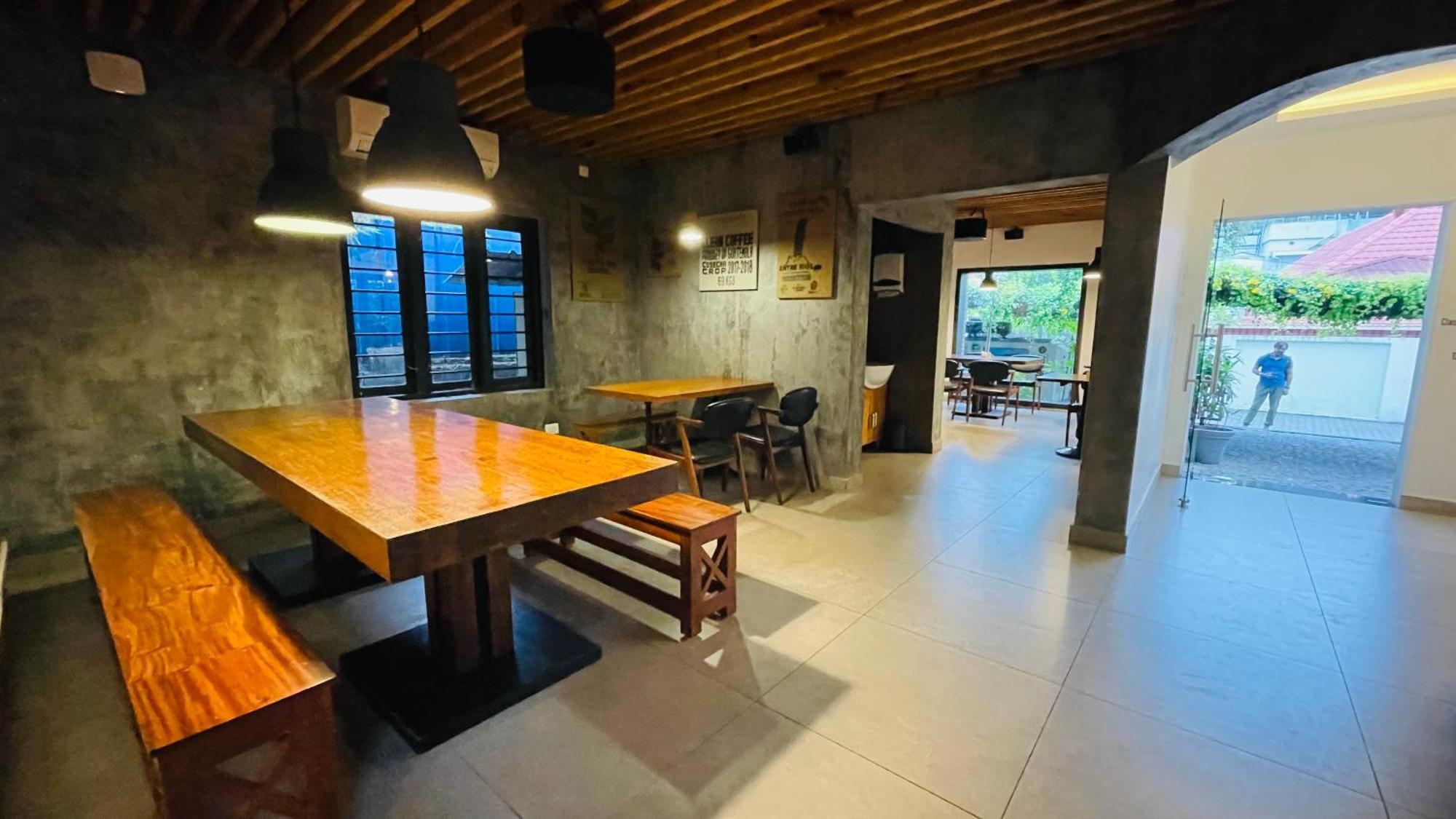 Solo Inn Kochi ภายนอก รูปภาพ